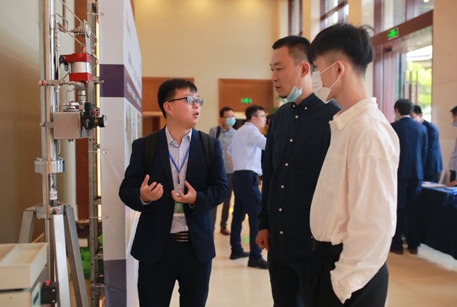 搭平台、促交流、助生长——工业大麻工业加工手艺论坛在昆明顺遂召开