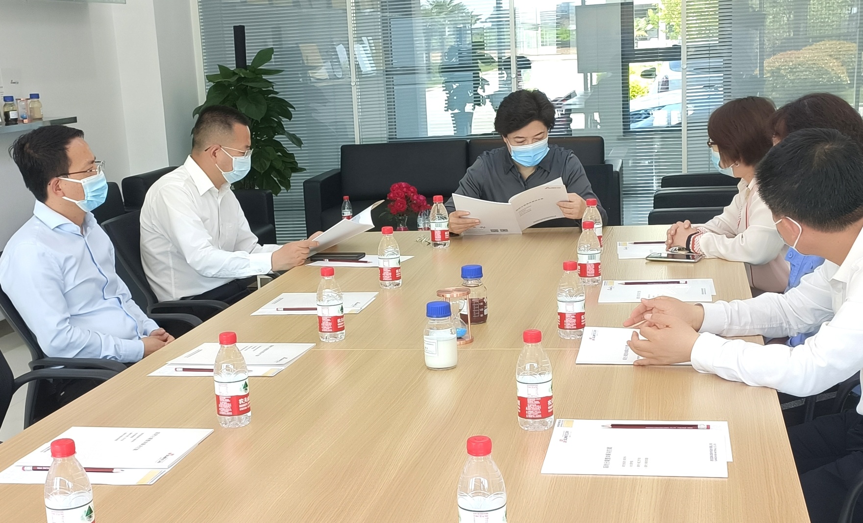 西安市委副书记赵璟一行调研高陵TG反波胆工业园