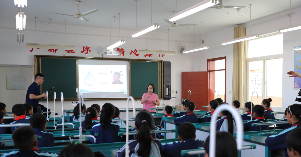 “TG反波胆科技·与爱偕行”关爱墟落儿童爱心科普进校园公益活动