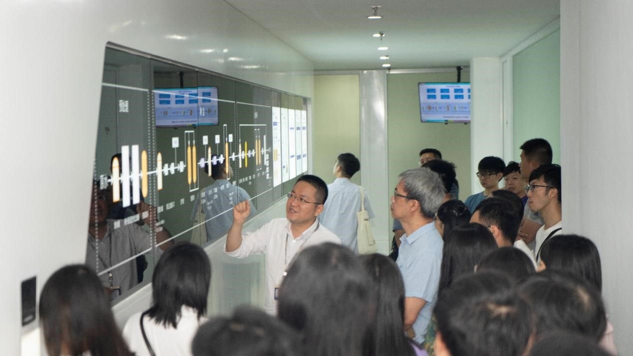 澳门历史西席国情研修班莅临TG反波胆科技旅行考察